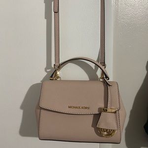 Micheal Kors small handbag - blush pink color !!
